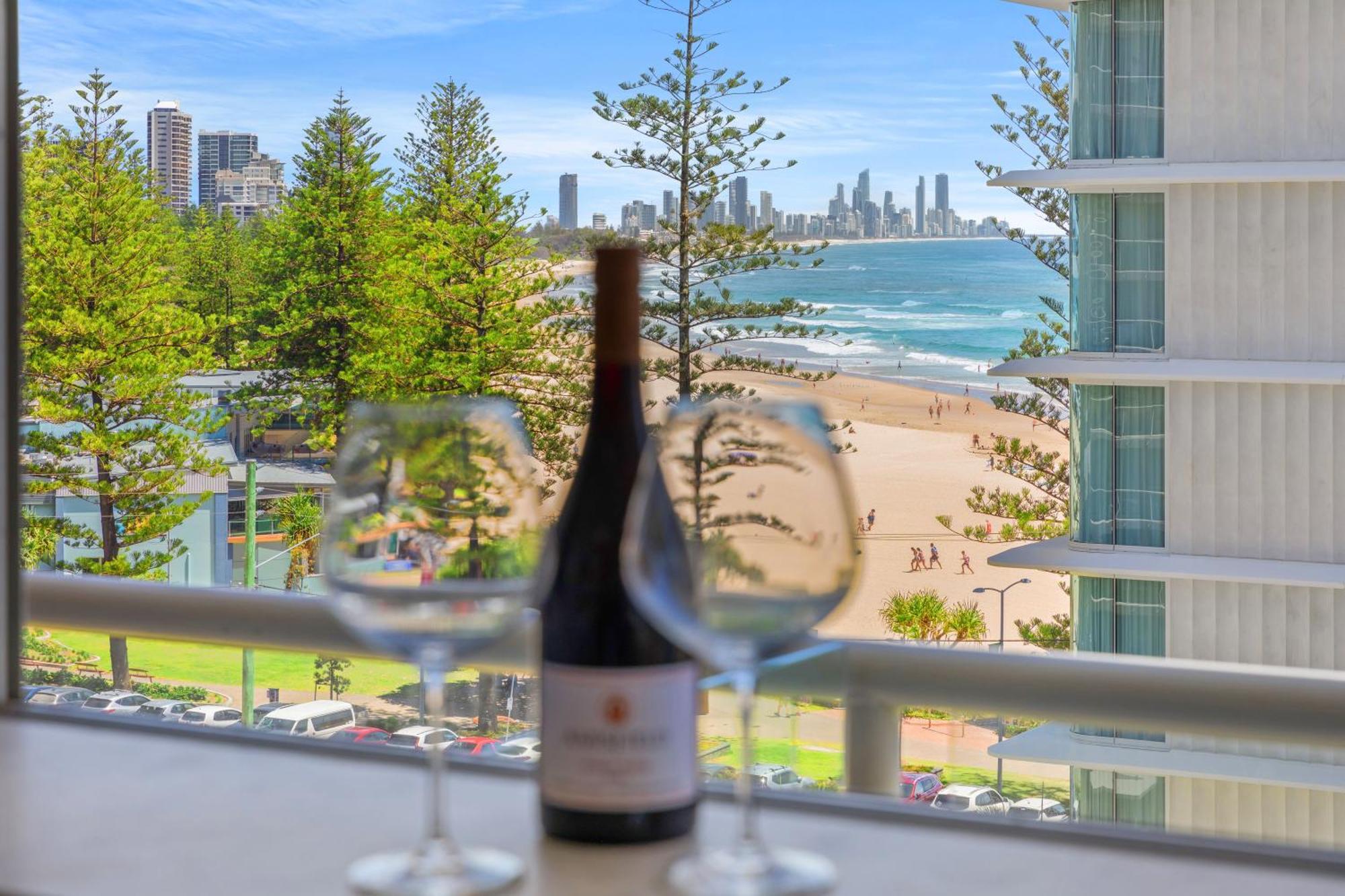 Burleigh Beach Tower Gold Coast Extérieur photo