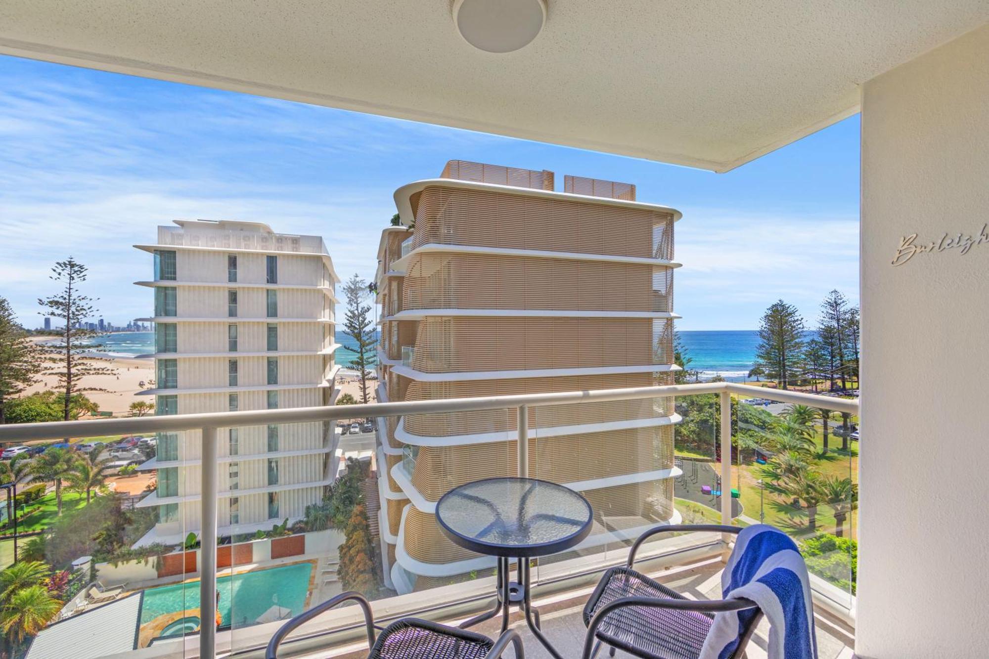 Burleigh Beach Tower Gold Coast Extérieur photo