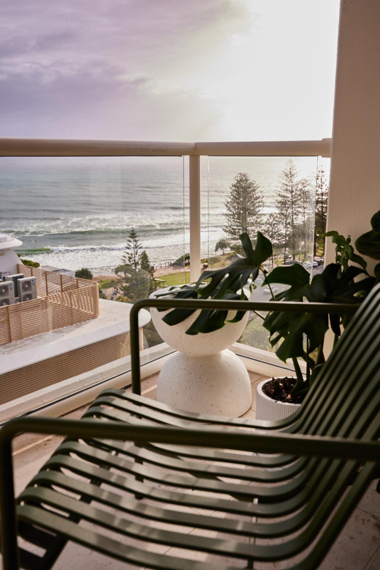 Burleigh Beach Tower Gold Coast Extérieur photo